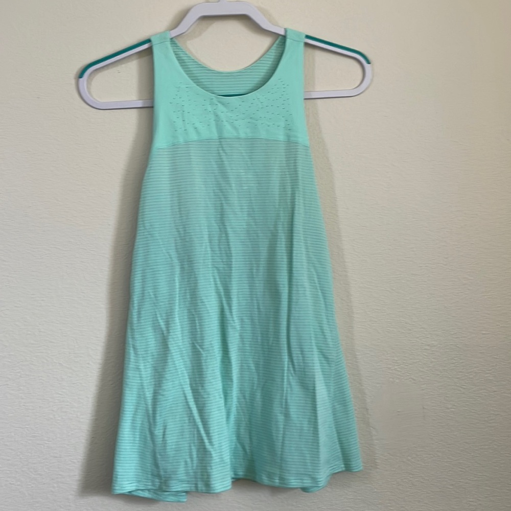 Size 10 light green, Lulu tank top never been worn